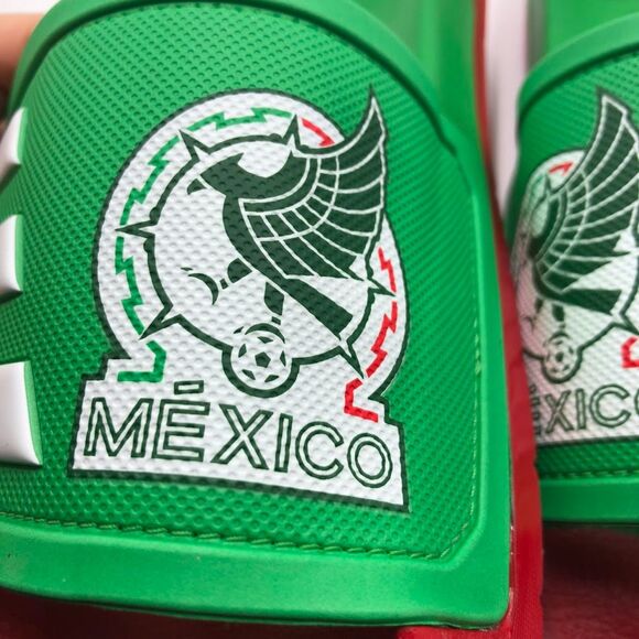 Adidas Slide Sandals Unisex Mens 12 Womens 13 Mexico NWT Adilette Slip On Shoes - Picture 12 of 14